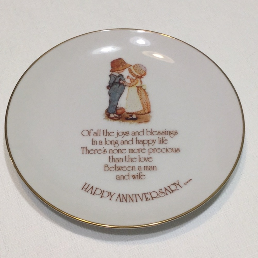 Holly Hobbie Vintage Happy Anniversary Plate​